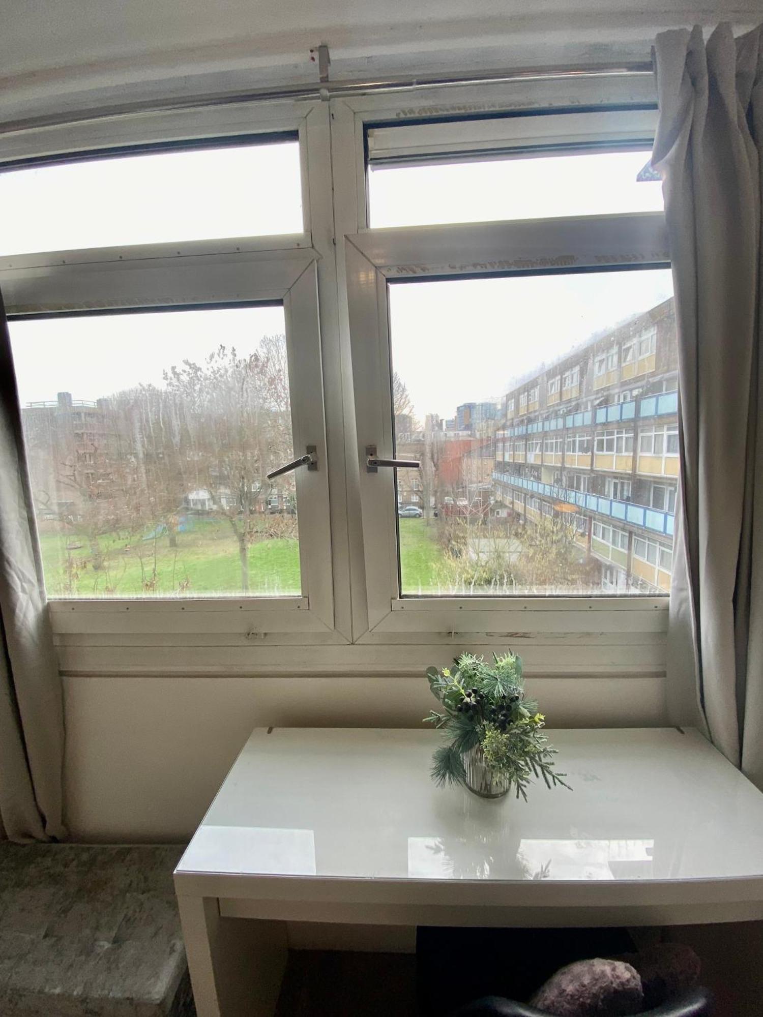 Ferienwohnung Kingward London Exterior foto