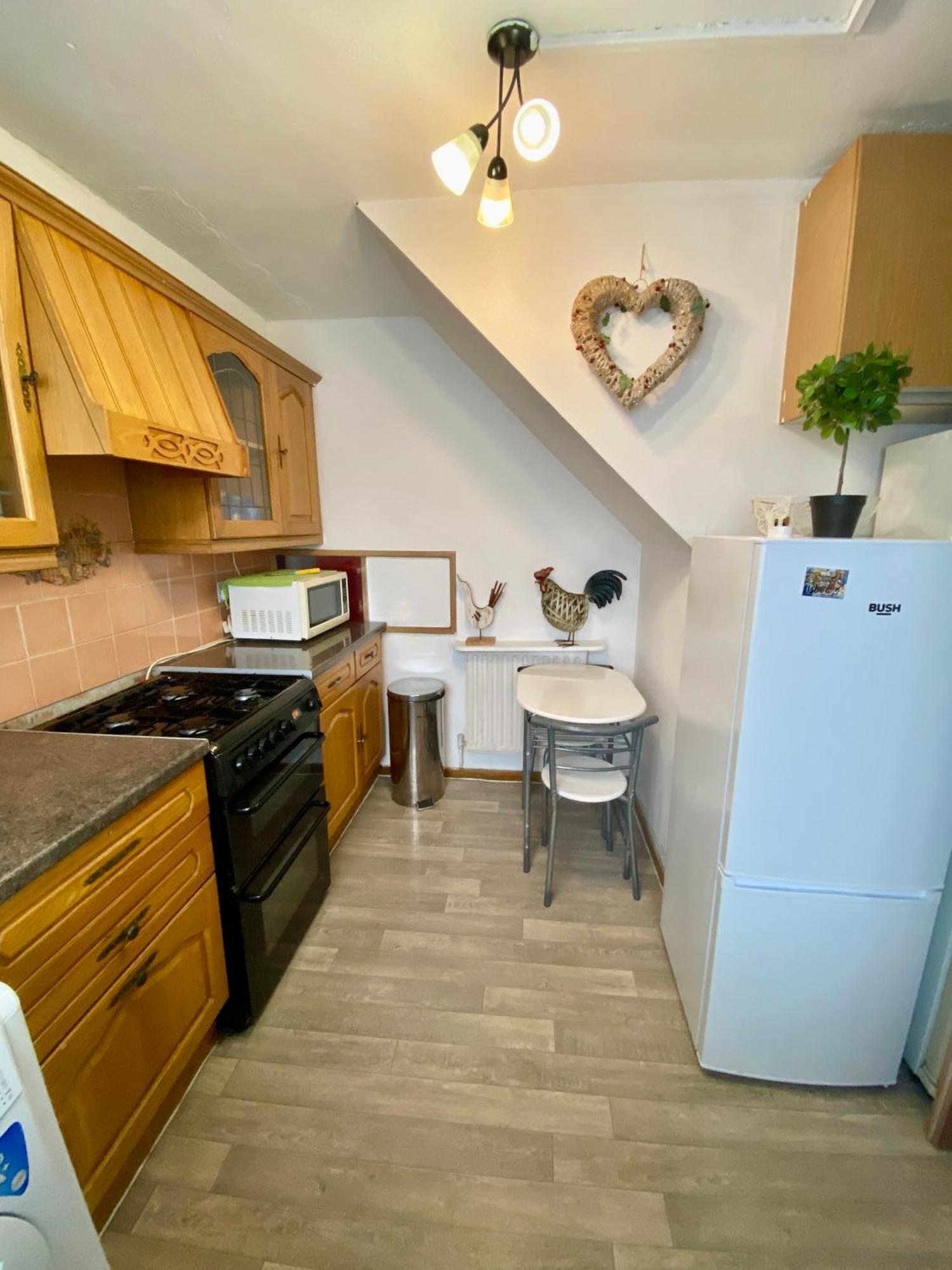 Ferienwohnung Kingward London Exterior foto